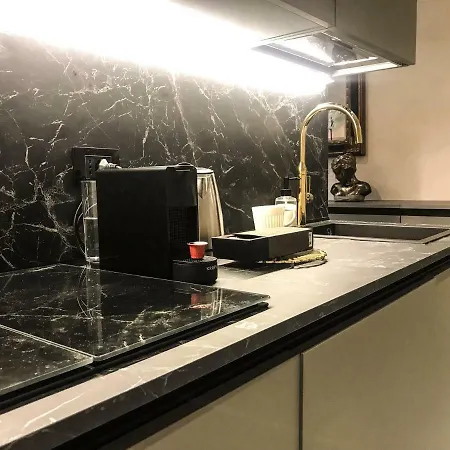 Lägenhet Dimora Tito Speri Near Arena *